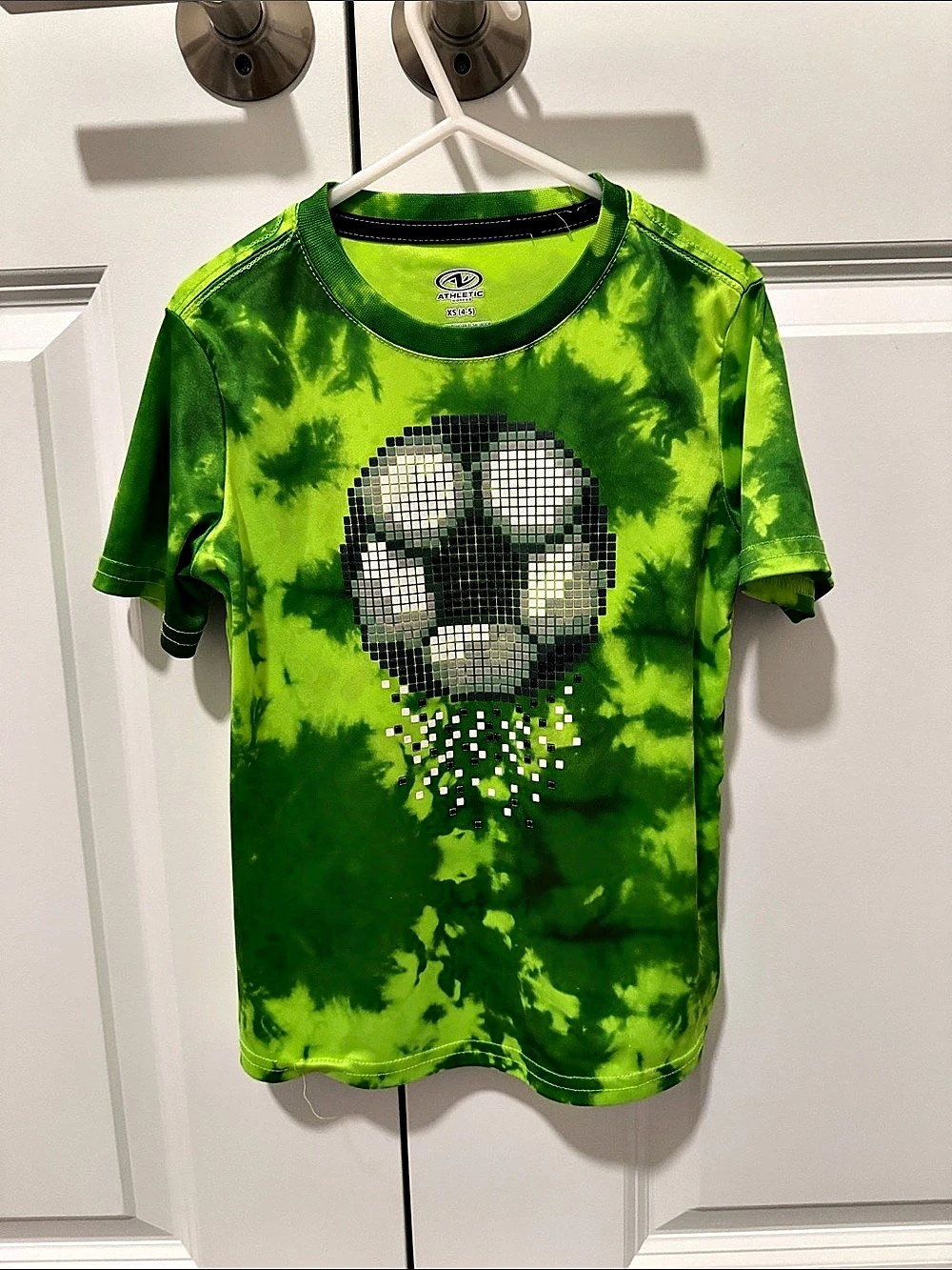 Athletic Boys Tie-Dye Soccer Graphic Tee Size XS (4-5)